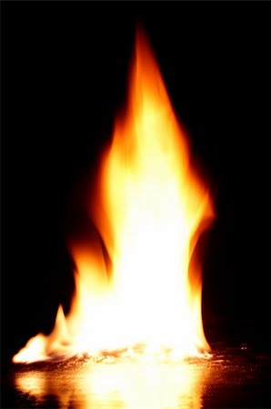 simsearch:400-04418789,k - fire flame on black background Stock Photo - Budget Royalty-Free & Subscription, Code: 400-05171548
