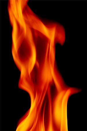 simsearch:400-04900858,k - fire flame on black background Foto de stock - Royalty-Free Super Valor e Assinatura, Número: 400-05171553