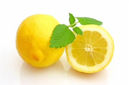 simsearch:400-08814206,k - Lemon Photographie de stock - Aubaine LD & Abonnement, Code: 400-05173040
