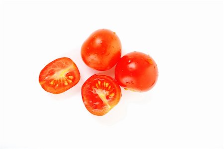 simsearch:400-08705784,k - small wet fresh red tomato group isolated on white Foto de stock - Royalty-Free Super Valor e Assinatura, Número: 400-05184011