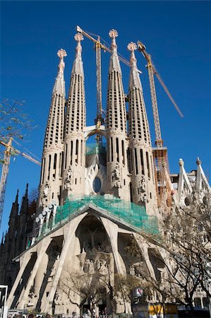 simsearch:851-02962975,k - La Sagrada Familia, Barcelona, Spain Stock Photo - Budget Royalty-Free & Subscription, Code: 400-05184124