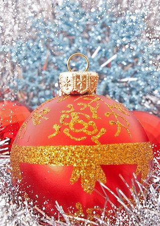 simsearch:400-05177572,k - Red Christmas balls among silver glittering decoration Stock Photo - Budget Royalty-Free & Subscription, Code: 400-05187207