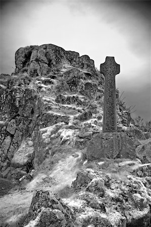 simsearch:400-06420902,k - Celtic graveyard at Stirling, Scotland Fotografie stock - Microstock e Abbonamento, Codice: 400-05198351