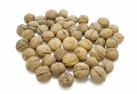 simsearch:400-05265990,k - Walnuts on white background Stock Photo - Budget Royalty-Free & Subscription, Code: 400-05192894