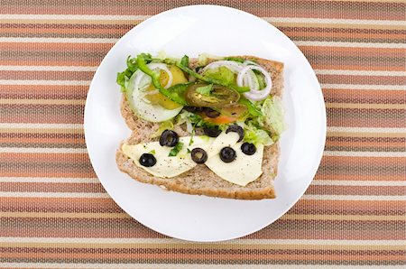 simsearch:400-04292843,k - half opened vegetarian sandwich Stock Photo - Budget Royalty-Free & Subscription, Code: 400-05193413