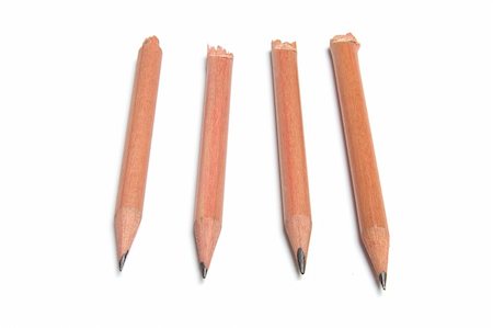 simsearch:400-04777260,k - Pencils with Broken Ends on White Background Photographie de stock - Aubaine LD & Abonnement, Code: 400-05201141