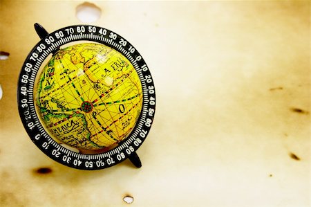 simsearch:400-04138611,k - Antique globe on old paper. Stock Photo - Budget Royalty-Free & Subscription, Code: 400-05202303