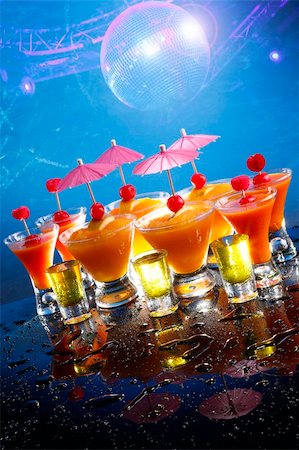 pub mirror - Party fruit daiquiris and shooters Stock Photo - Budget Royalty-Free & Subscription, Code: 400-05202329