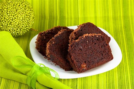 simsearch:400-06462101,k - Chocolate cake Stock Photo - Budget Royalty-Free & Subscription, Code: 400-05203449