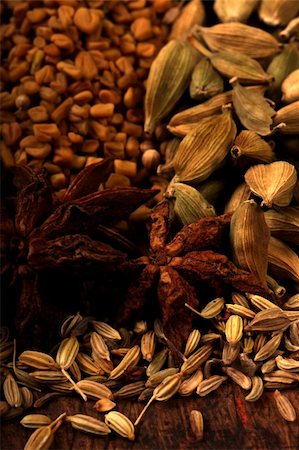 simsearch:825-05811398,k - Close up of Indian spice Foto de stock - Royalty-Free Super Valor e Assinatura, Número: 400-05215215