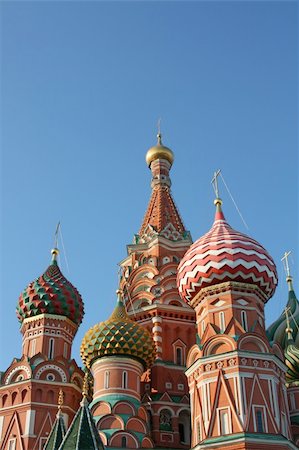 simsearch:400-07307815,k - Cupolas of St. Basil's Cathedral in Red Square, Moscow, Russia Stock Photo - Budget Royalty-Free & Subscription, Code: 400-05215986