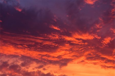 simsearch:400-07087298,k - Colorful landscape of the sky at sunset Foto de stock - Super Valor sin royalties y Suscripción, Código: 400-05216572
