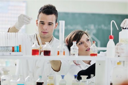 young students in bright lab Stock Photo - Budget Royalty-Free & Subscription, Code: 400-05218654