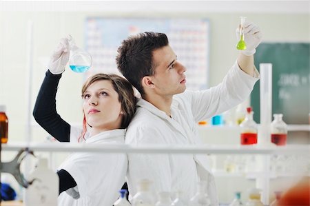 simsearch:400-05218769,k - young students in bright lab Stock Photo - Budget Royalty-Free & Subscription, Code: 400-05218676