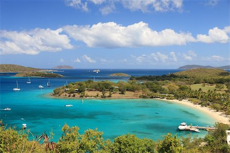 US Virgin Islands are true paradise in the Caribbean, Paradise-like US Virgin Islands in the Caribbean. Turquoise ocean and lovely landscapes., Paradise-like US Virgin Islands in the Caribbean. Turquoise ocean and lovely landscapes. Stockbilder - Microstock & Abonnement, Bildnummer: 400-05211144