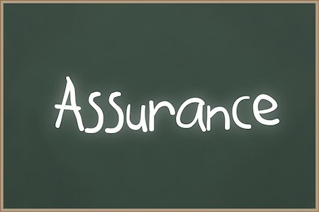 simsearch:400-05211490,k - Chalkboard with wooden frame and the text Assurance Fotografie stock - Microstock e Abbonamento, Codice: 400-05211423