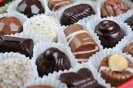 simsearch:400-05211796,k - luxury and sweet praline and chocolate decoration food close up Stock Photo - Budget Royalty-Free & Subscription, Code: 400-05211746