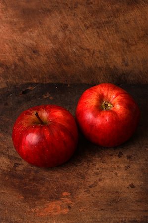 simsearch:400-04727937,k - Close up of red apple Stockbilder - Microstock & Abonnement, Bildnummer: 400-05213402