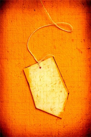 simsearch:400-04752957,k - Close up of Handmade paper tag Photographie de stock - Aubaine LD & Abonnement, Code: 400-05224981