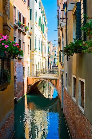 road trip roof - Quiet beautiful canal and a small bridge, Venice, Italy Stock Photo - Budget Royalty-Free & Subscription, Code: 400-05225539