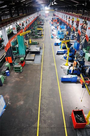 iron works steel and machine parts modern factory indoor hall Foto de stock - Super Valor sin royalties y Suscripción, Código: 400-05228915