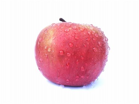 simsearch:400-05196174,k - red apple with water drops isolated on white background Photographie de stock - Aubaine LD & Abonnement, Code: 400-05229583