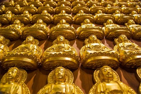 simsearch:400-05121265,k - A wall of Buddha in the Chinese temple Photographie de stock - Aubaine LD & Abonnement, Code: 400-05223220