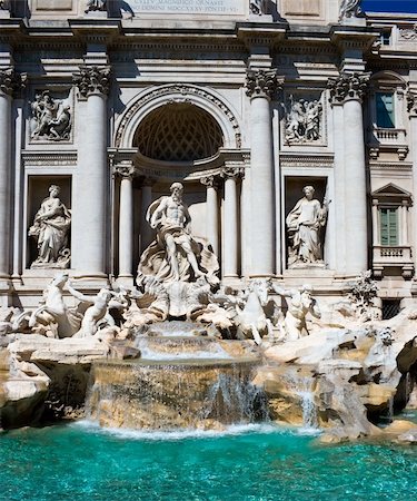 fontäne - Famous sightseeing Trevi fountain in Rome, Italy Stock Photo - Budget Royalty-Free & Subscription, Code: 400-05223814