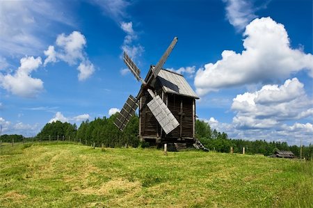 simsearch:400-05339966,k - Old windmill under blue sky Stock Photo - Budget Royalty-Free & Subscription, Code: 400-05223825