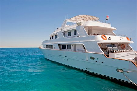 dive boat - A large private motor yacht moored up at a marina Stock Photo - Budget Royalty-Free & Subscription, Code: 400-05236785