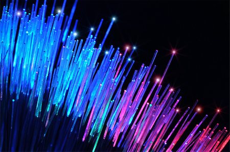 Closeup of colorful optical fibers Foto de stock - Royalty-Free Super Valor e Assinatura, Número: 400-05238599