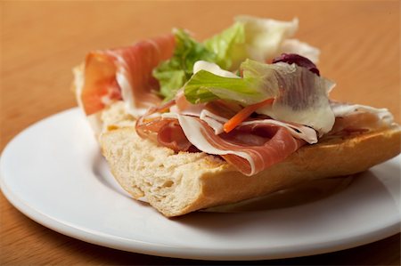 picnic ham - ham sandwich with salad leaves Stock Photo - Budget Royalty-Free & Subscription, Code: 400-05239416