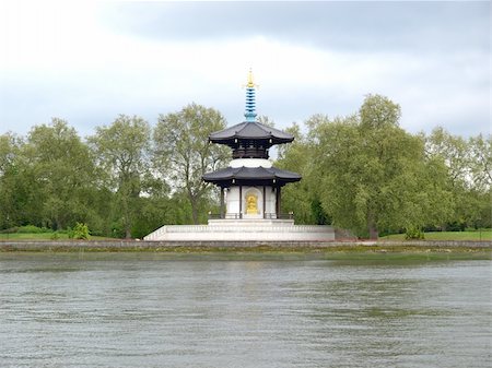 Japanese Buddhist Peace Pagoda temple in Battersea Park by the river Thames, London, UK - high dynamic range HDR Stock Photo - Budget Royalty-Free & Subscription, Code: 400-05246366