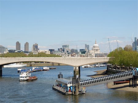 simsearch:400-04323461,k - Panoramic view of River Thames, London, UK - high dynamic range HDR Stock Photo - Budget Royalty-Free & Subscription, Code: 400-05246371