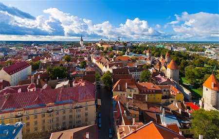 estonian (places and things) - Panorama of Tallinn, Estonia Photographie de stock - Aubaine LD & Abonnement, Code: 400-05246465