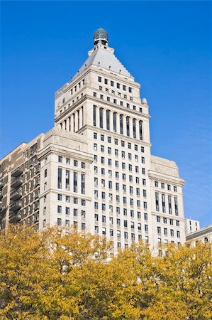 Architecture along Michigan Avenue in Chicago Stock Photo - Budget Royalty-Free & Subscription, Code: 400-05246548