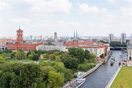 aerial view of central Berlin from the top of Berliner Dom Stock Photo - Budget Royalty-Free & Subscription, Code: 400-05247354