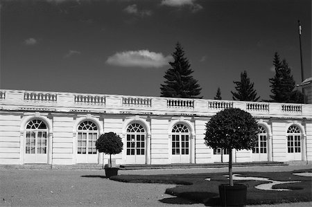 peterhof palace - Gallery of The Grand Palace, The Upper Gardens, Peterhof Photographie de stock - Aubaine LD & Abonnement, Code: 400-05248682