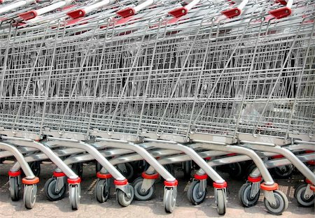 silviacrisman (artist) - Shopping cart trolley basket used in supermarkets - high dynamic range HDR Fotografie stock - Microstock e Abbonamento, Codice: 400-05248880