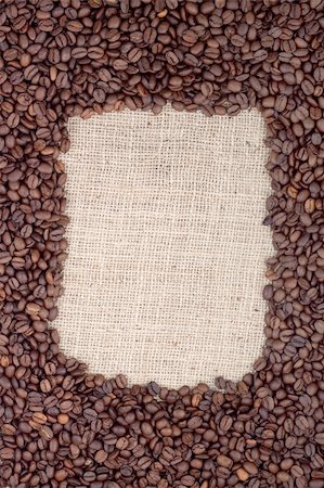 simsearch:400-04411618,k - Brown roasted coffee beans. Shot in a studio Stock Photo - Budget Royalty-Free & Subscription, Code: 400-05240316