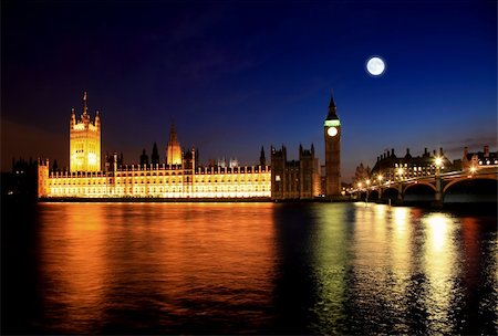 simsearch:625-01040611,k - Big Ben and Westminster at night in London Photographie de stock - Aubaine LD & Abonnement, Code: 400-05240509