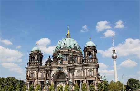 simsearch:400-07420213,k - the Berliner Dom and TV tower in Berlin Germany Photographie de stock - Aubaine LD & Abonnement, Code: 400-05240518