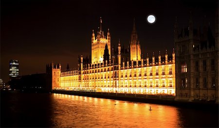 simsearch:625-01040611,k - Big Ben and Westminster at night in London Photographie de stock - Aubaine LD & Abonnement, Code: 400-05240512