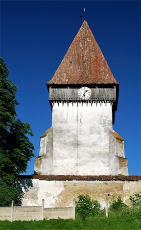 emicristea (artist) - The fortified church from Biertan, Transylvania, is one of the UNESCO heritage monuments from Romania (XIII century). Photographie de stock - Aubaine LD & Abonnement, Code: 400-05240945