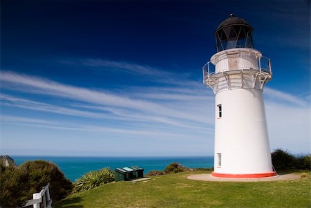 simsearch:400-05255644,k - East Cape Lighthouse in New Zealand. Photographie de stock - Aubaine LD & Abonnement, Code: 400-05255664
