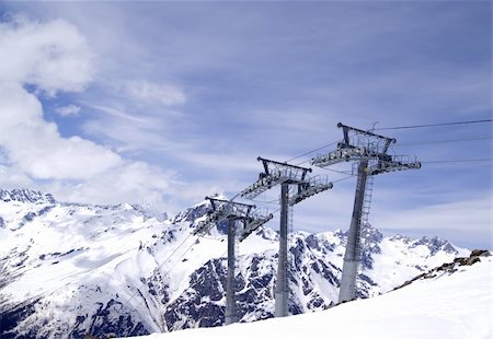 simsearch:400-07902631,k - Ropeway at ski resort Dombay. Caucasus Mountains Photographie de stock - Aubaine LD & Abonnement, Code: 400-05258705
