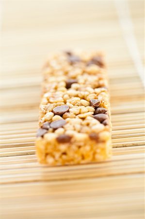 tasty and soft cereal bars with chocolate Stock Photo - Budget Royalty-Free & Subscription, Code: 400-05259115