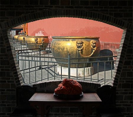 simsearch:400-07833653,k - The historical Forbidden City Museum in the center of Beijing Stockbilder - Microstock & Abonnement, Bildnummer: 400-05250068