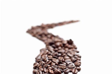 simsearch:649-07118462,k - bounch of roasted coffee beans mimic a road shape Stockbilder - Microstock & Abonnement, Bildnummer: 400-05250828