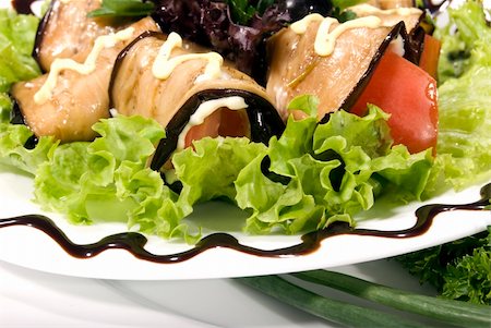 simsearch:400-05259212,k - Appetizer made of rolled egg-plants served with salad Stock Photo - Budget Royalty-Free & Subscription, Code: 400-05266140